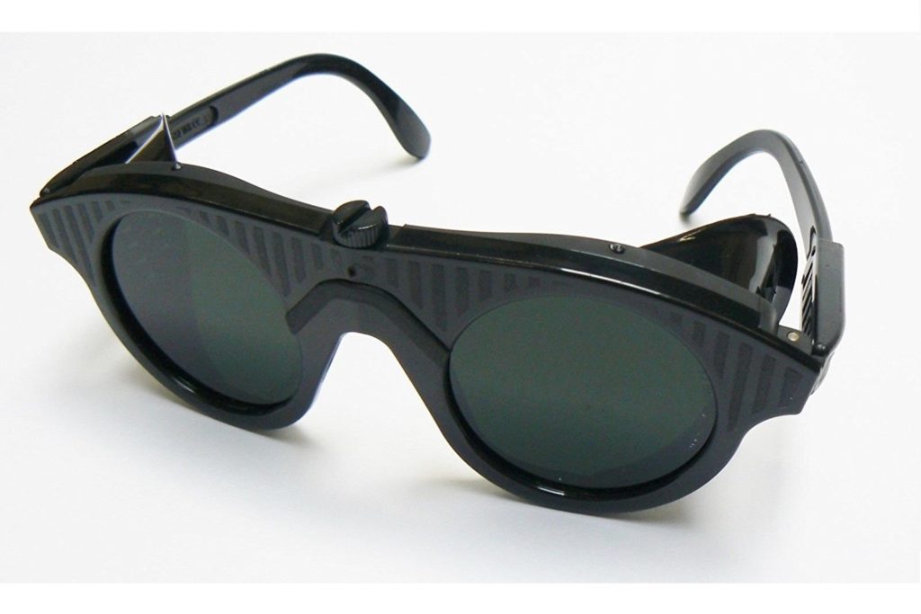 shade 10 welding safety goggles