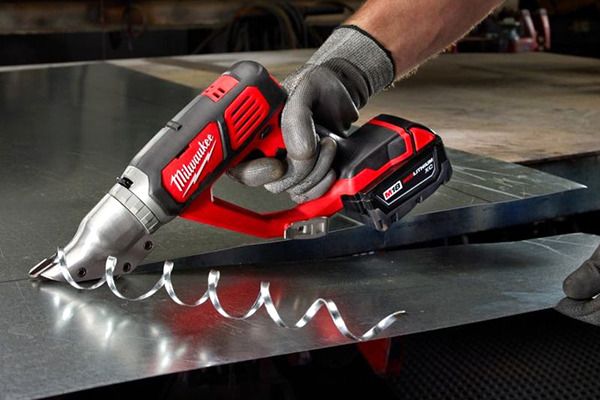 milwaukee electric shears